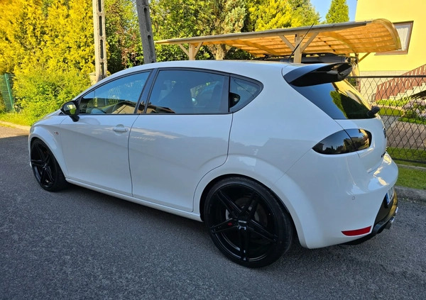 Seat Leon cena 36900 przebieg: 190000, rok produkcji 2010 z Woźniki małe 631